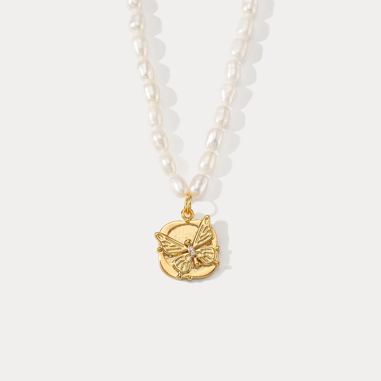 Butterfly Pearl Pendant Gold Necklace