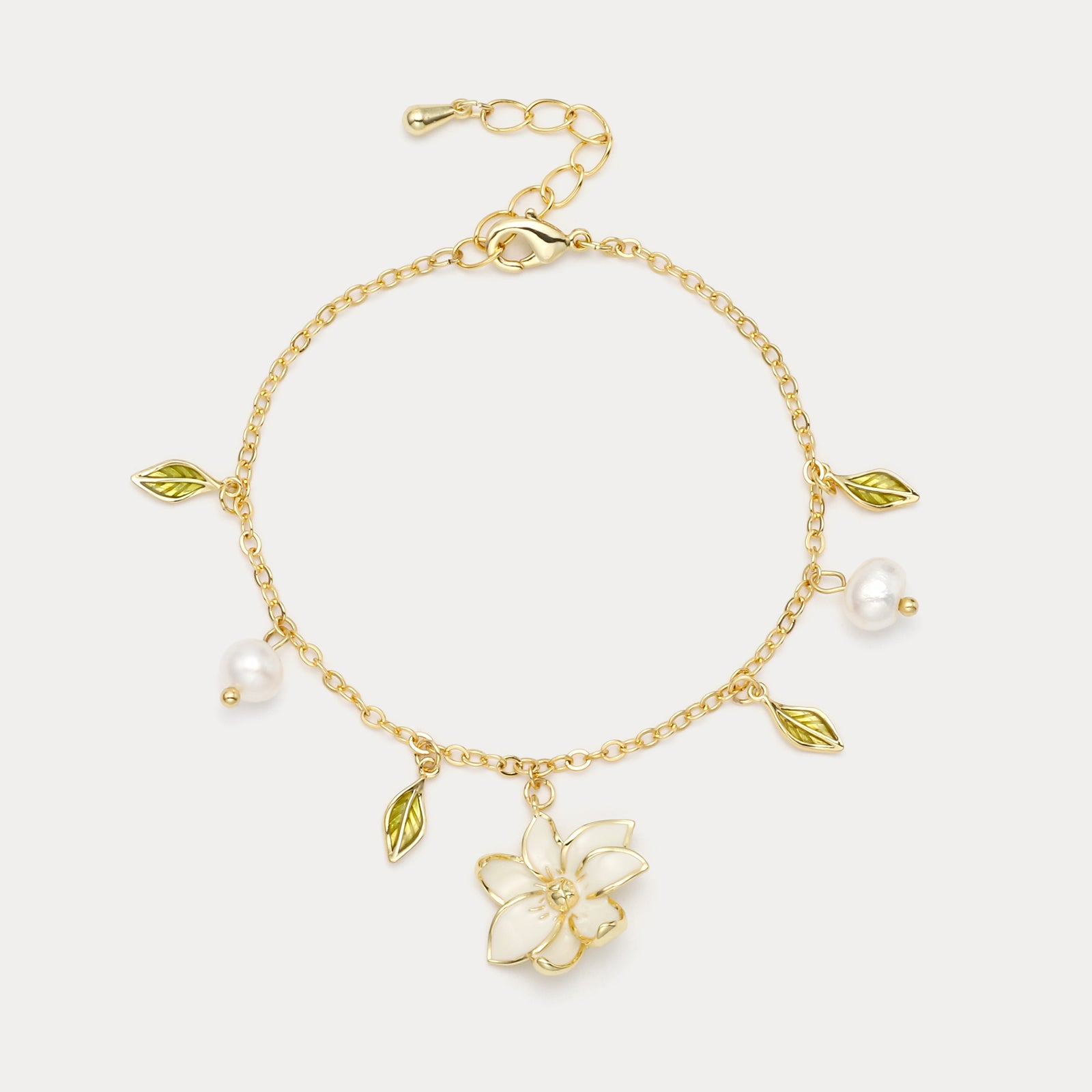 Gardenia Pearl Charm Bracelet