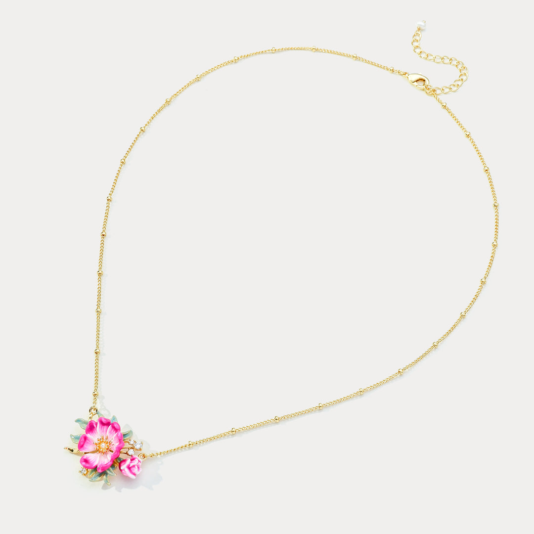 Collier de pivoine