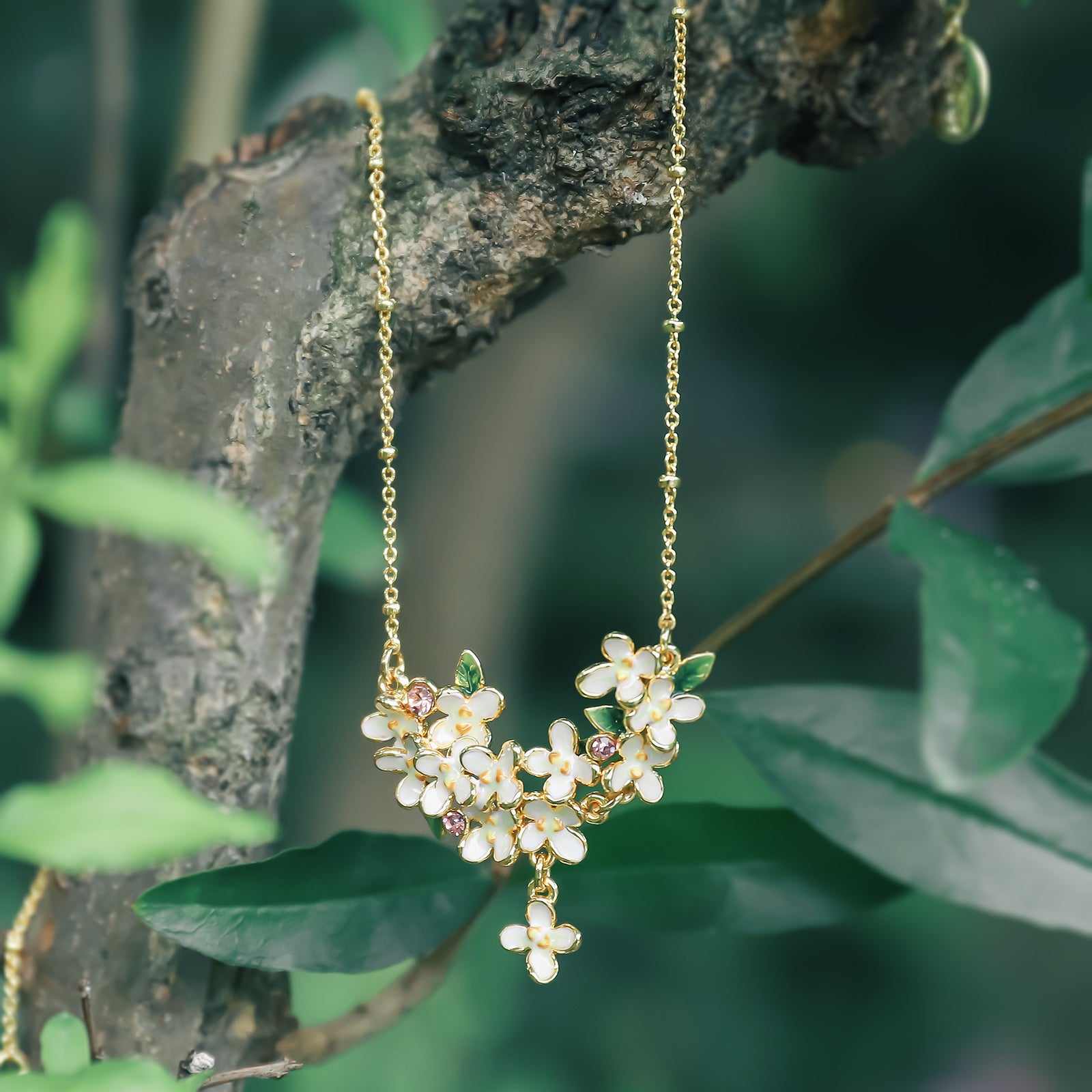 Osmanthus Fragrans 18k Gold Necklace
