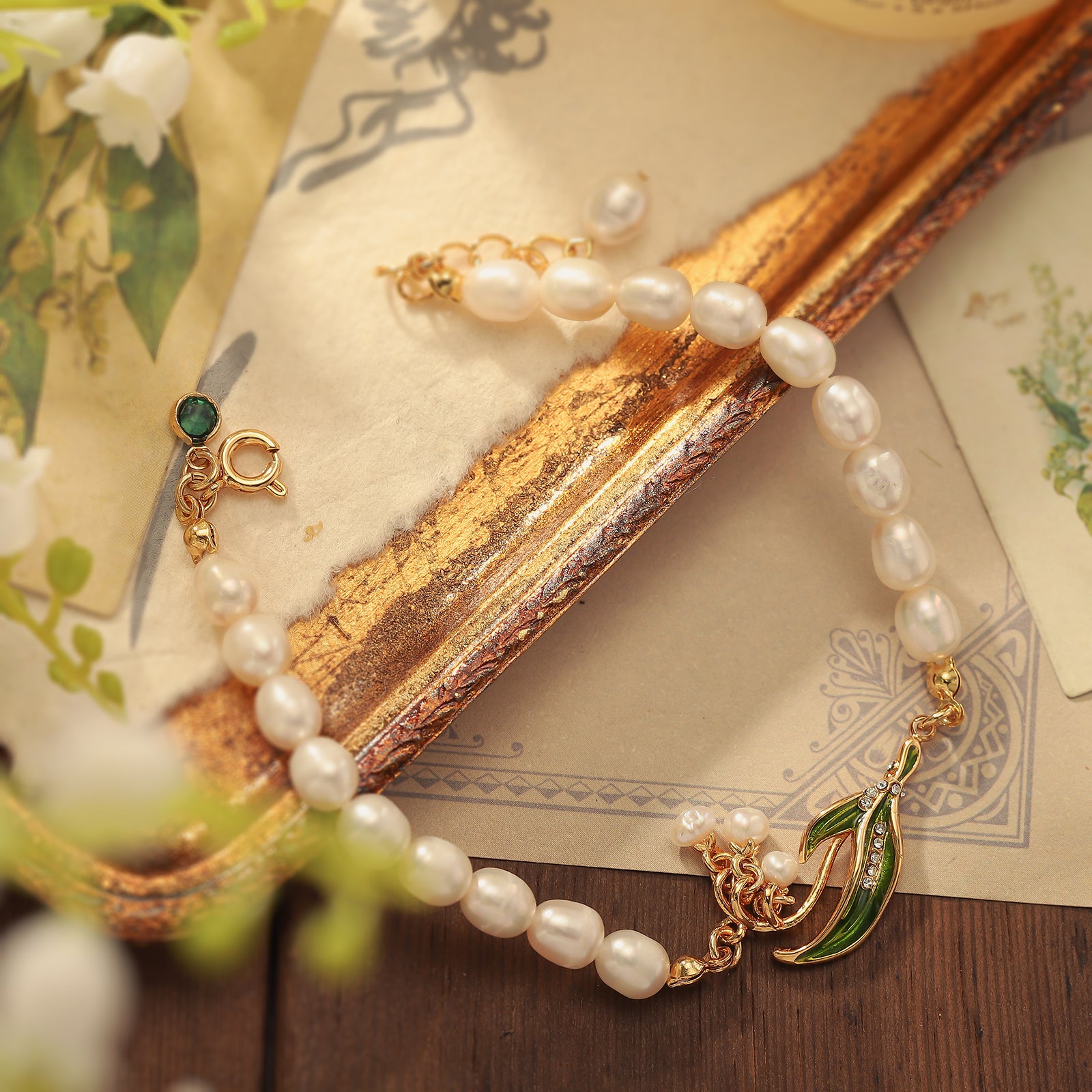 Antique May Lily Pearl Bracelet