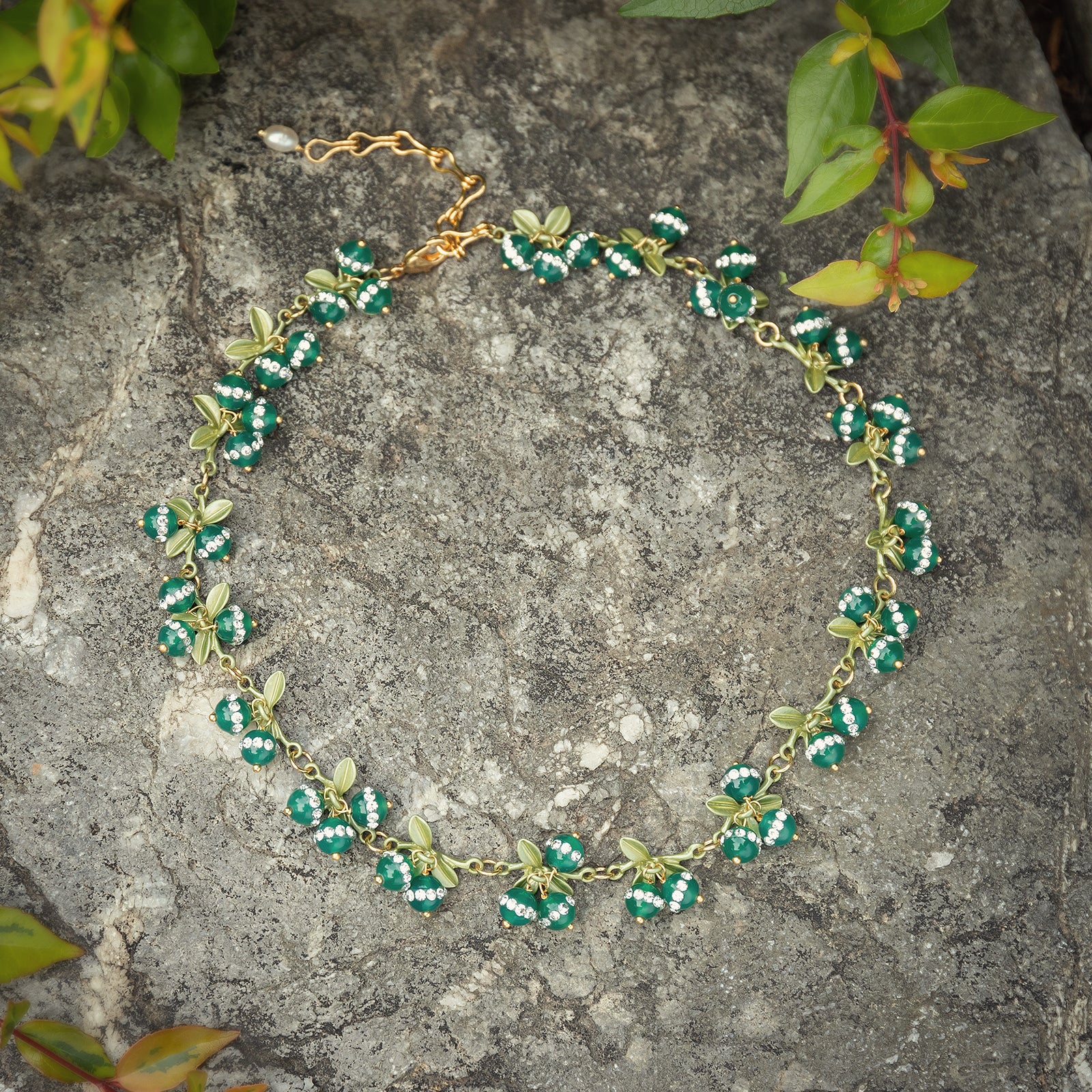 Berry Emerald Glass Necklace