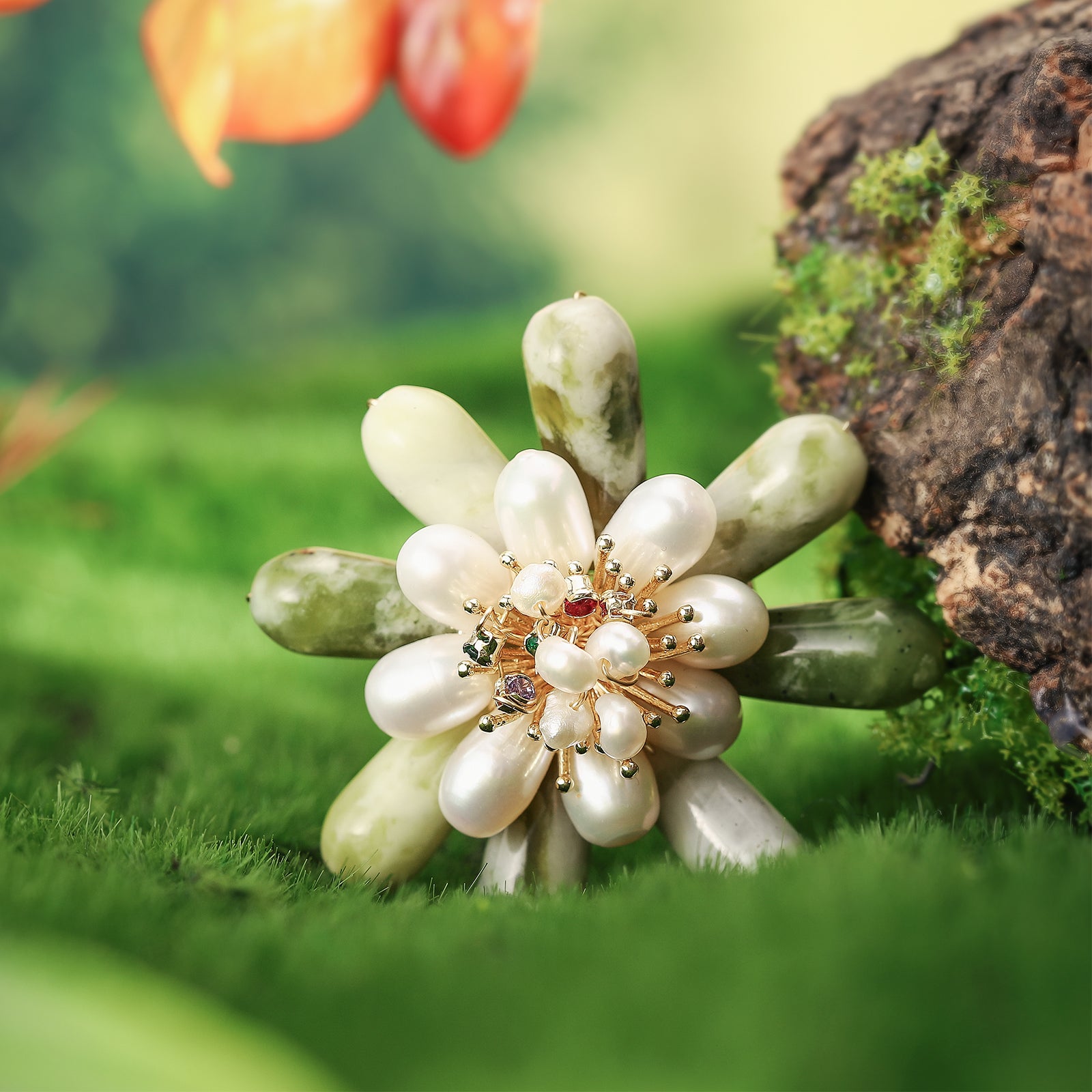 Emerald Pearl Flower Dainty Brooch