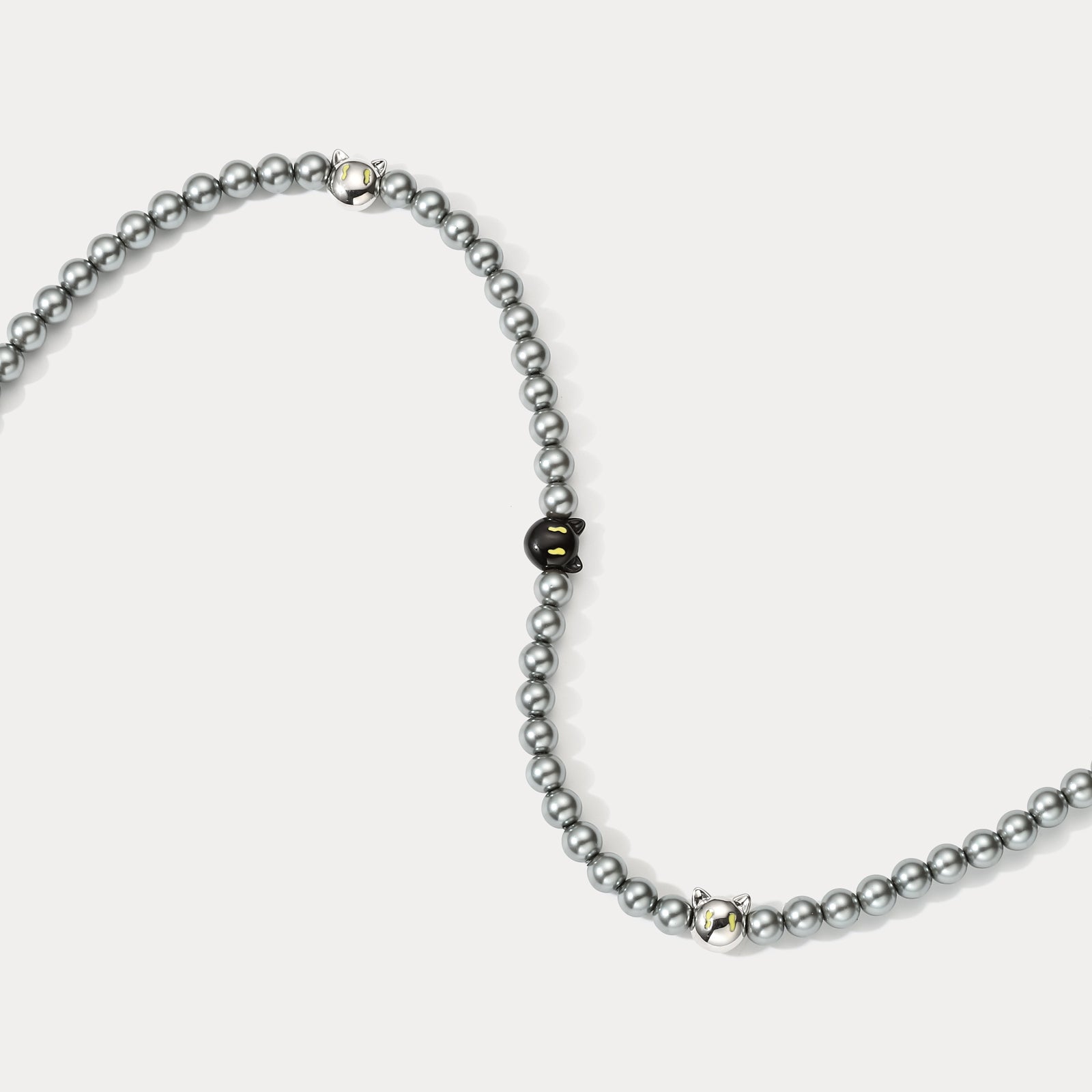 Black Cat Beads Platinum Necklace