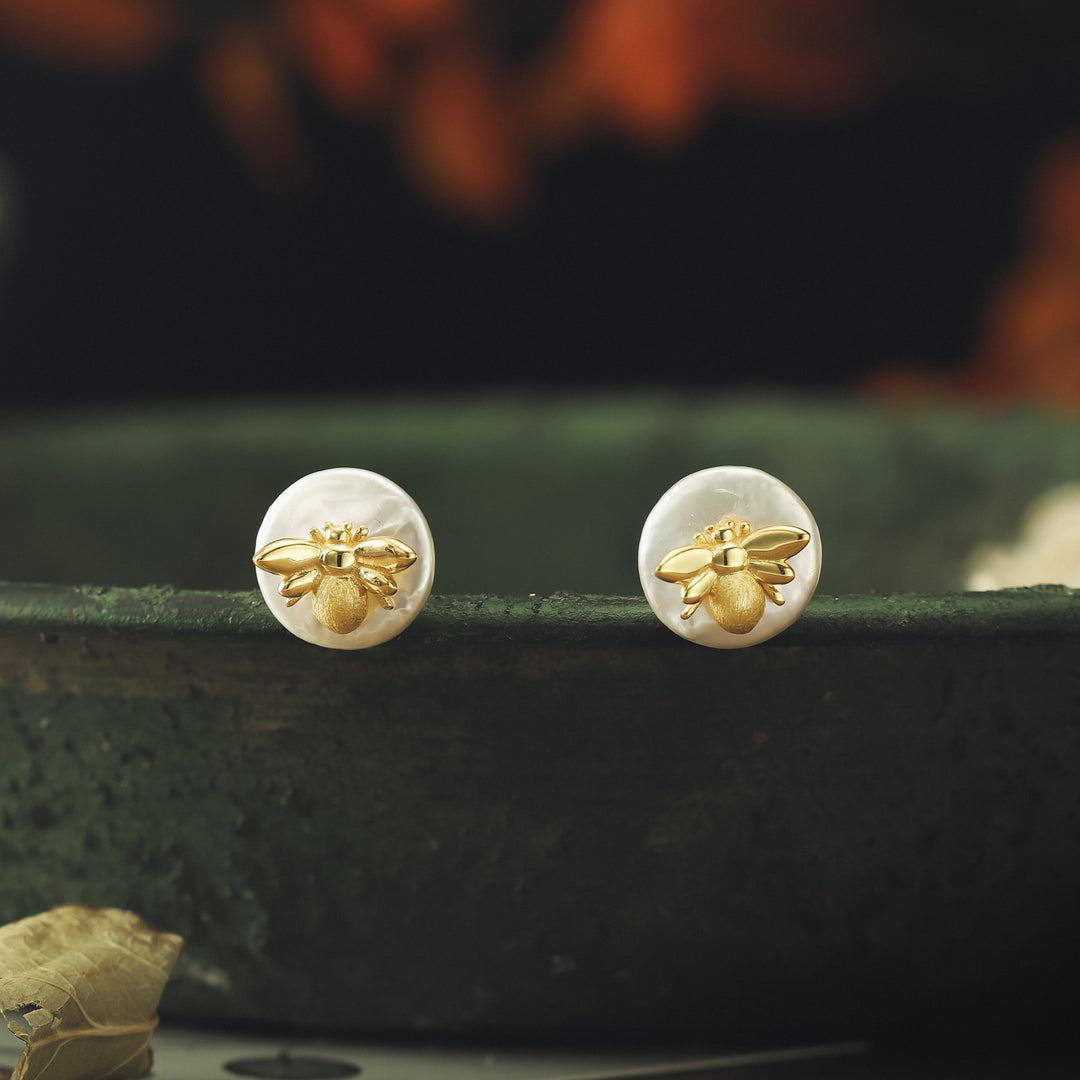 Selenichast Pearl Gold Bee Stud Earrings