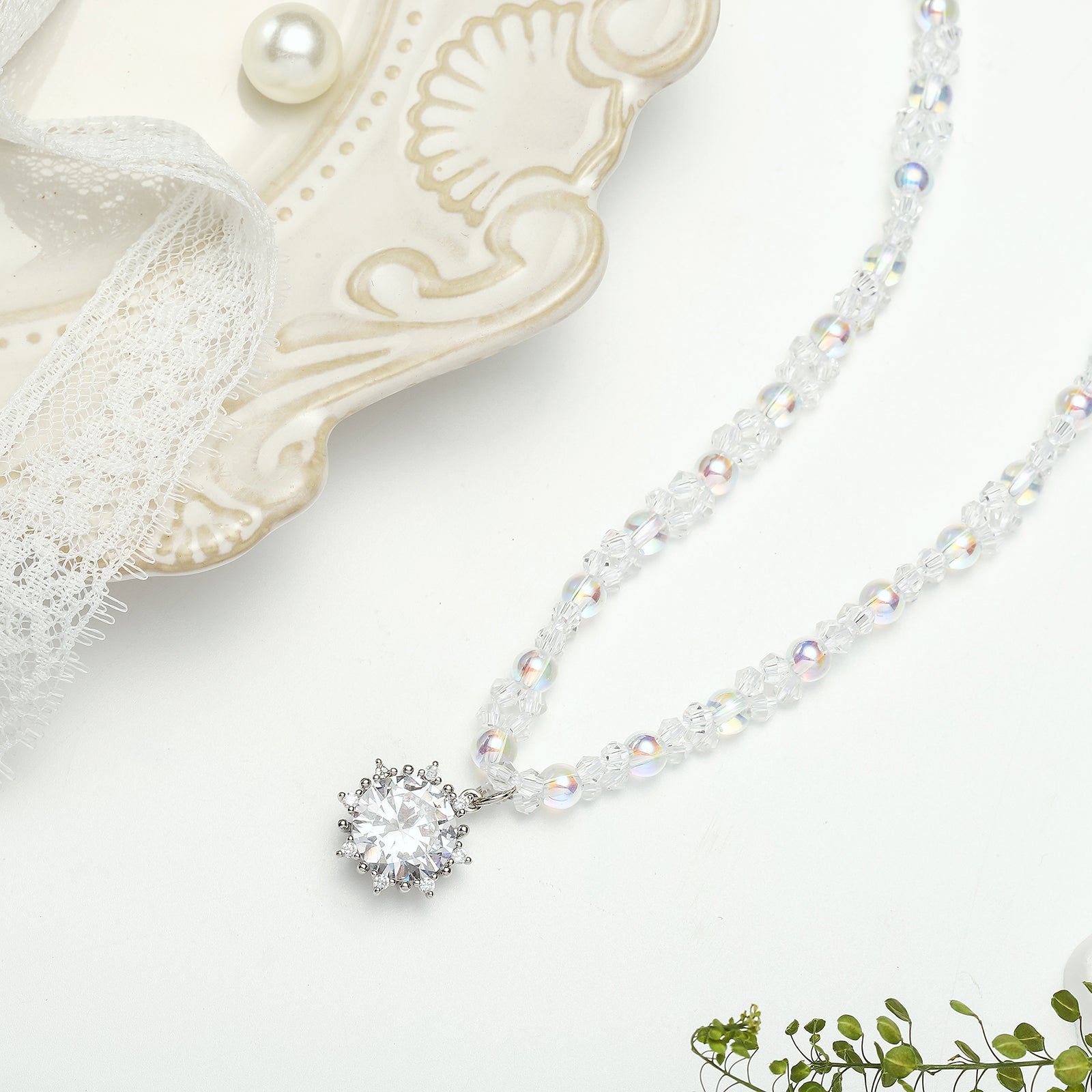 Glazed Diamond Beads Necklace