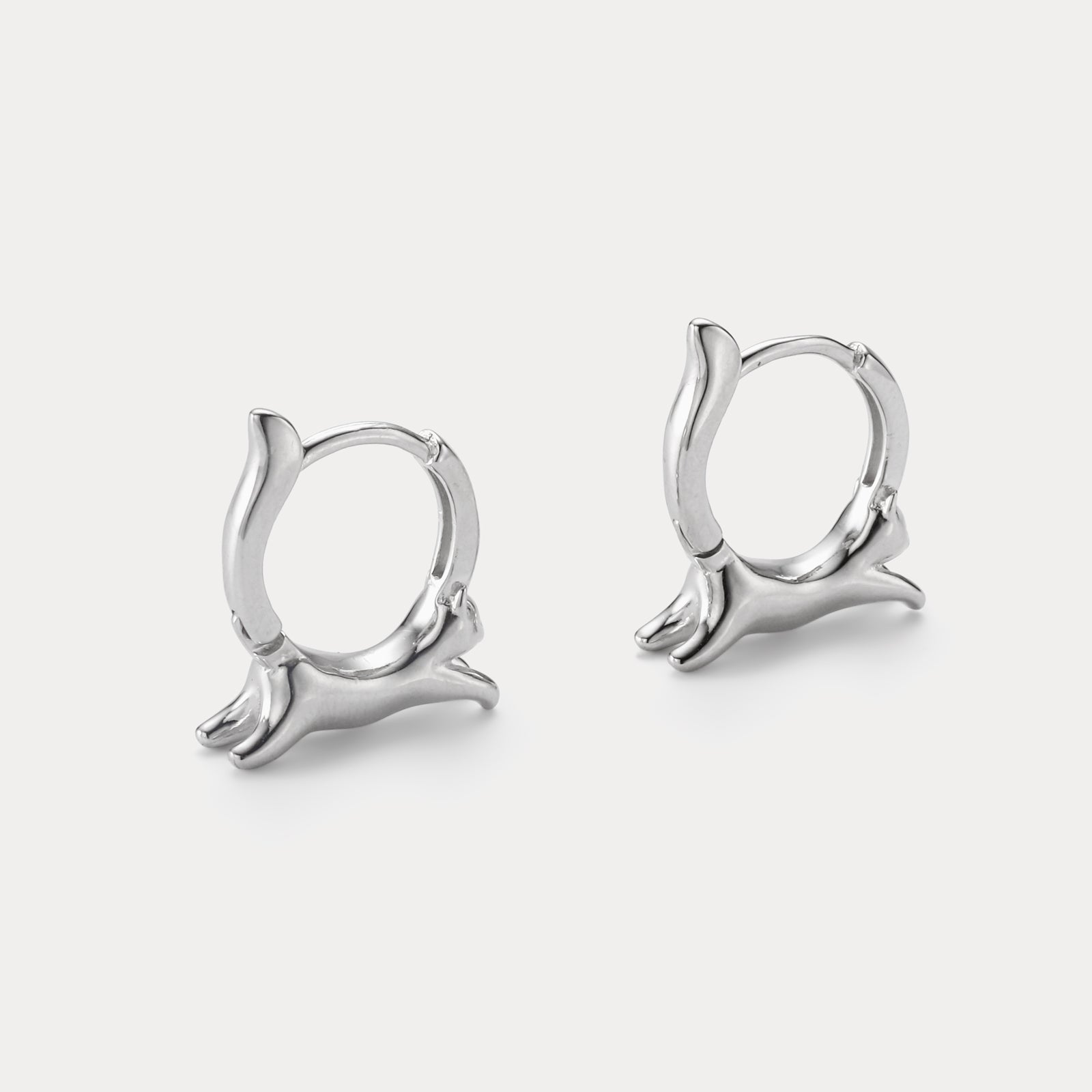 925 Sterling Silver Darting Cat Earrings