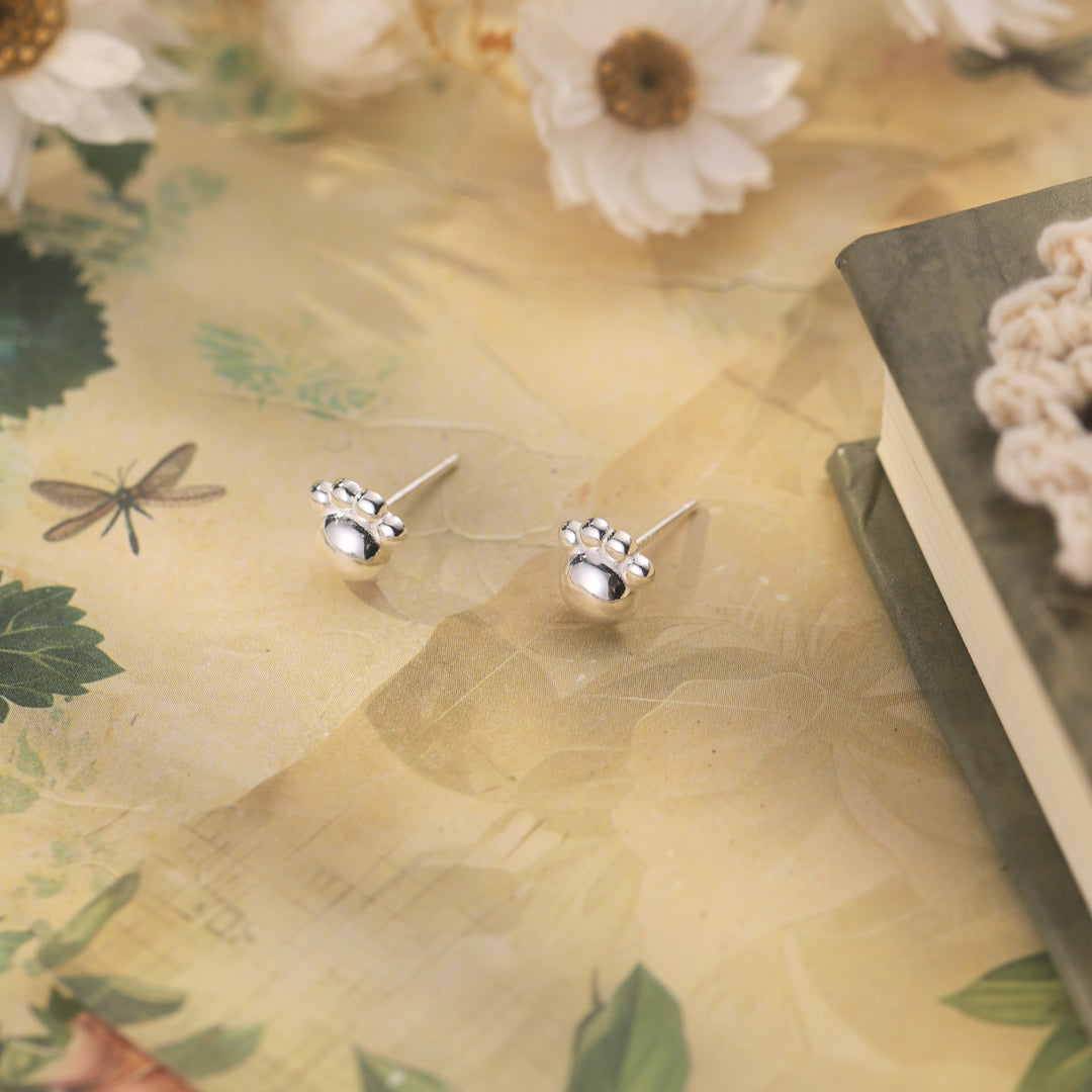 Cat Paw Stud Earrings