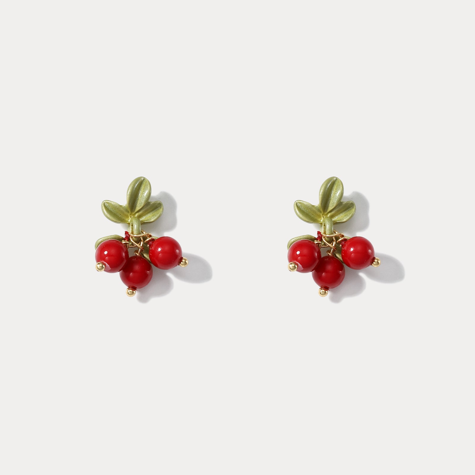 Cranberry Stud 18k Gold Earrings