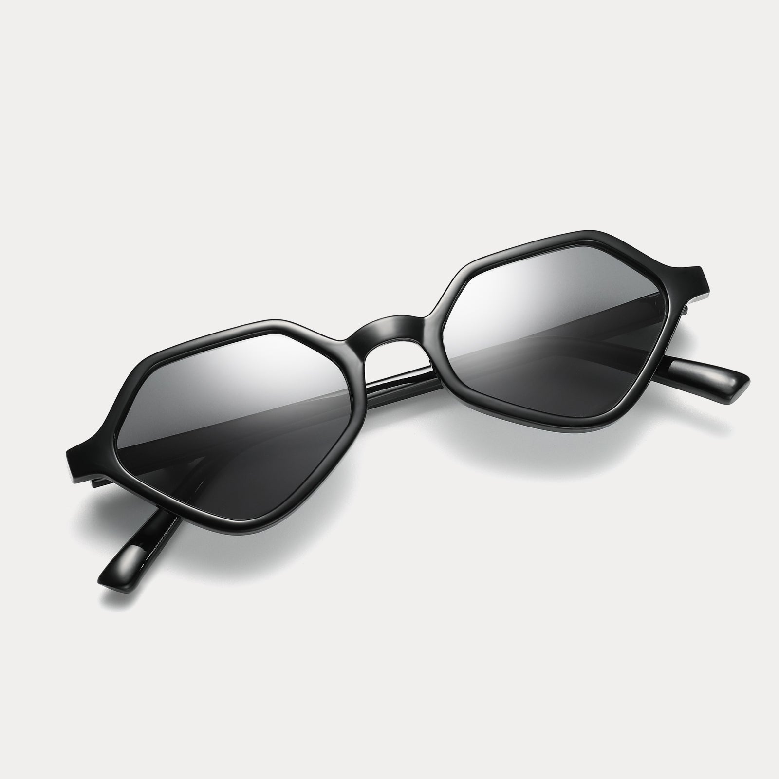 Black Retro Polygonal Sunglasses