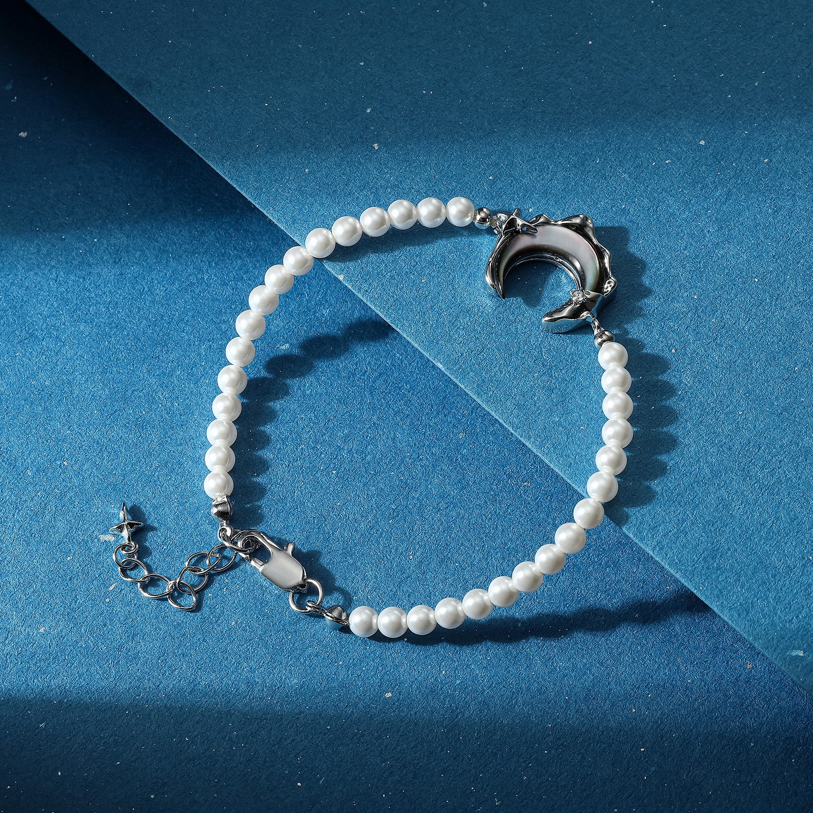Lunar Tide Mother of Pearl Beads Bracelet