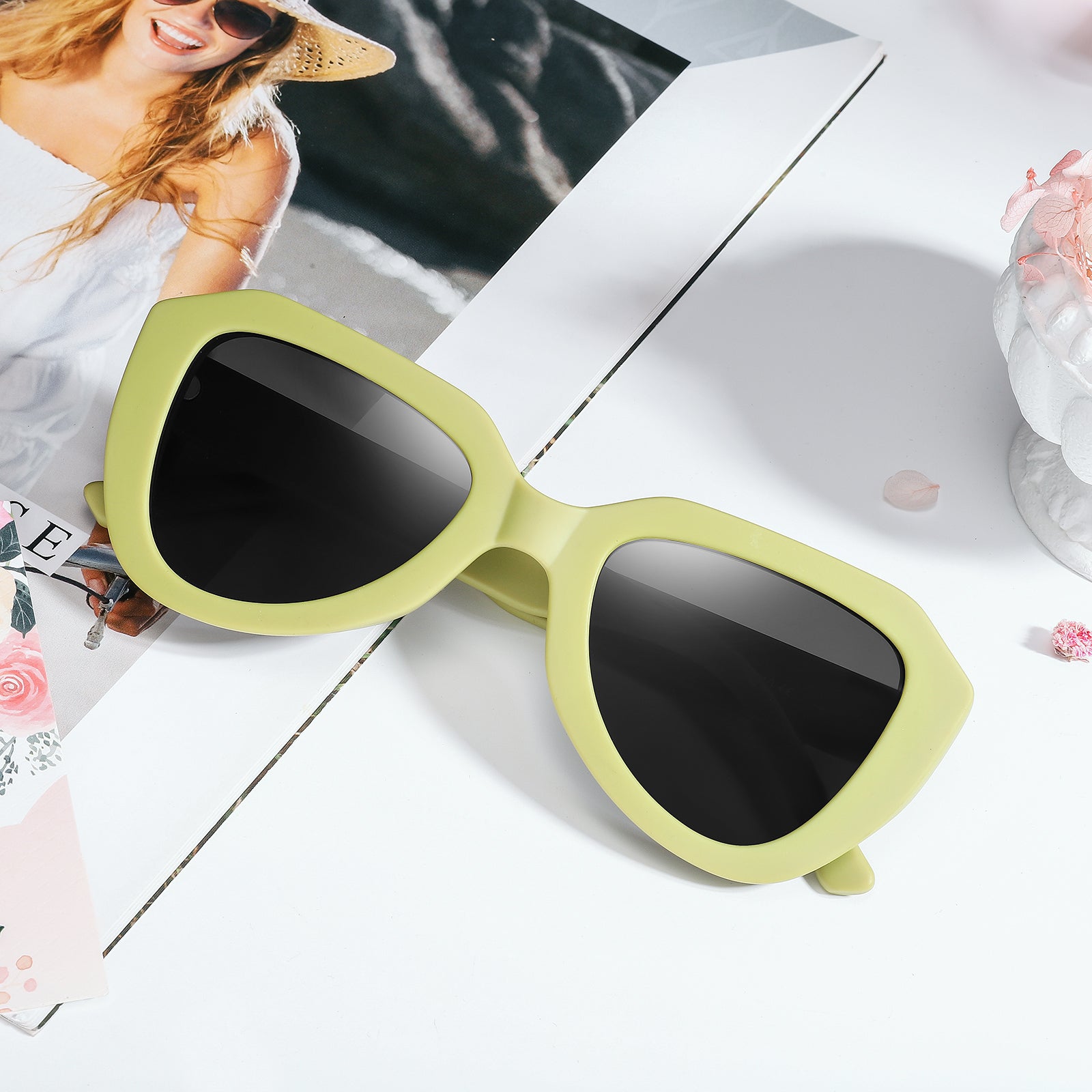 Green Irregular Classy Sunglasses