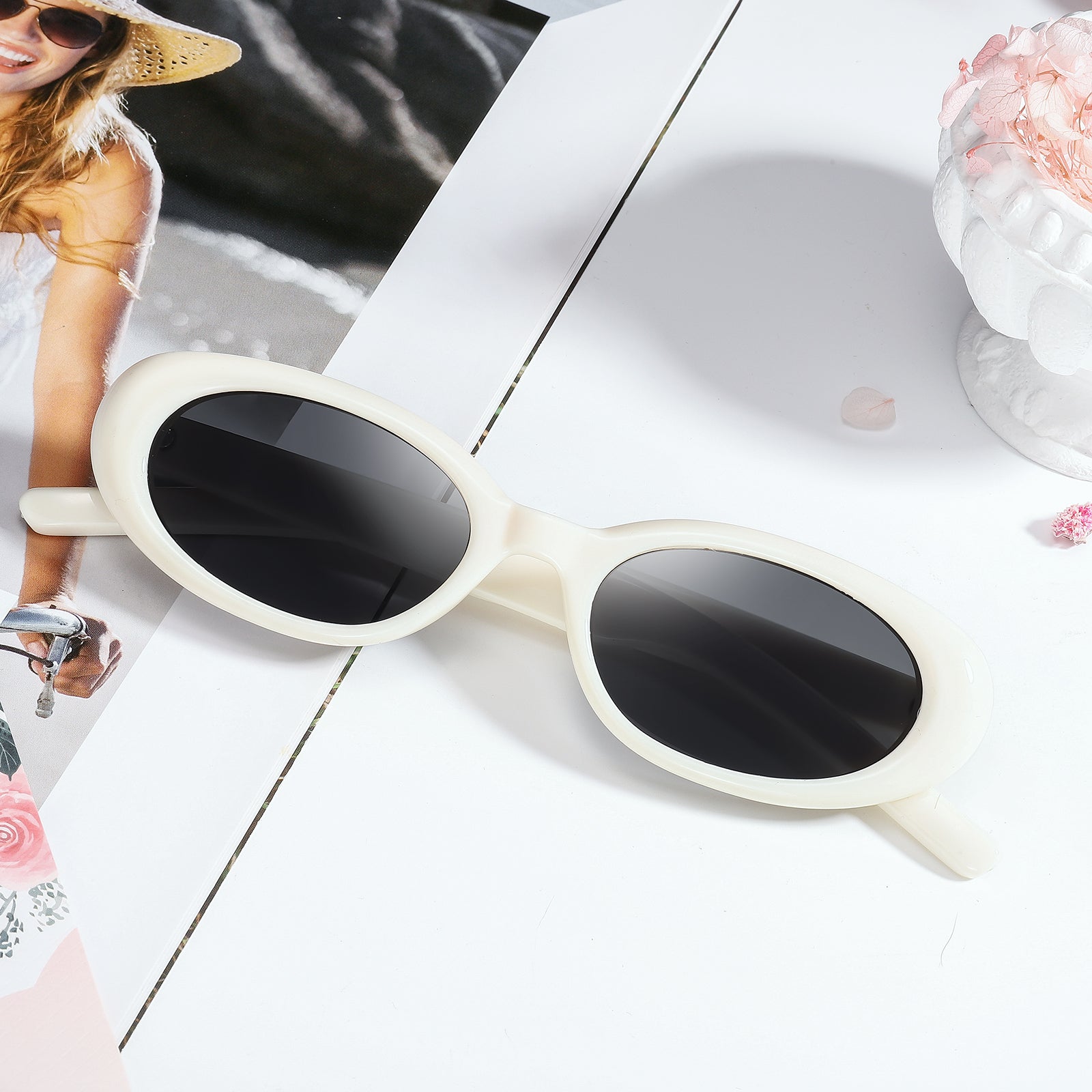 Oval PC sunglasses