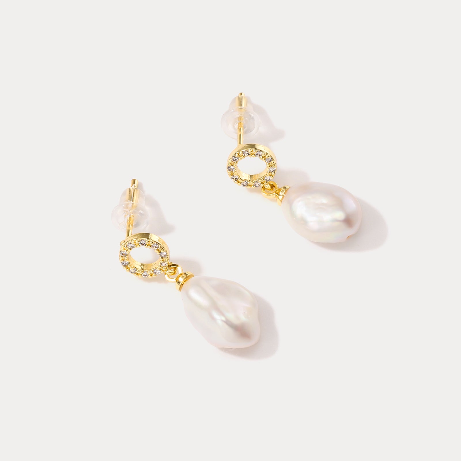 Vintage Baroque Pearl Hollow Earrings