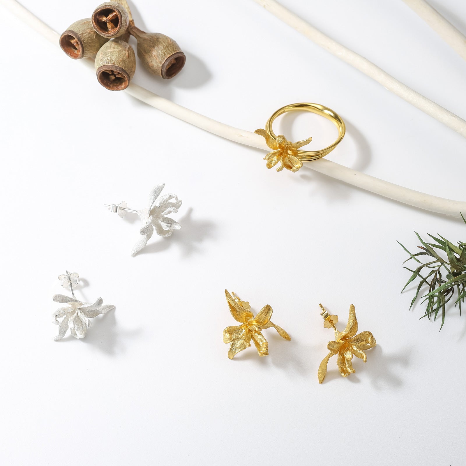 Iris Flower Stud Earrings Gold Jewelry Set
