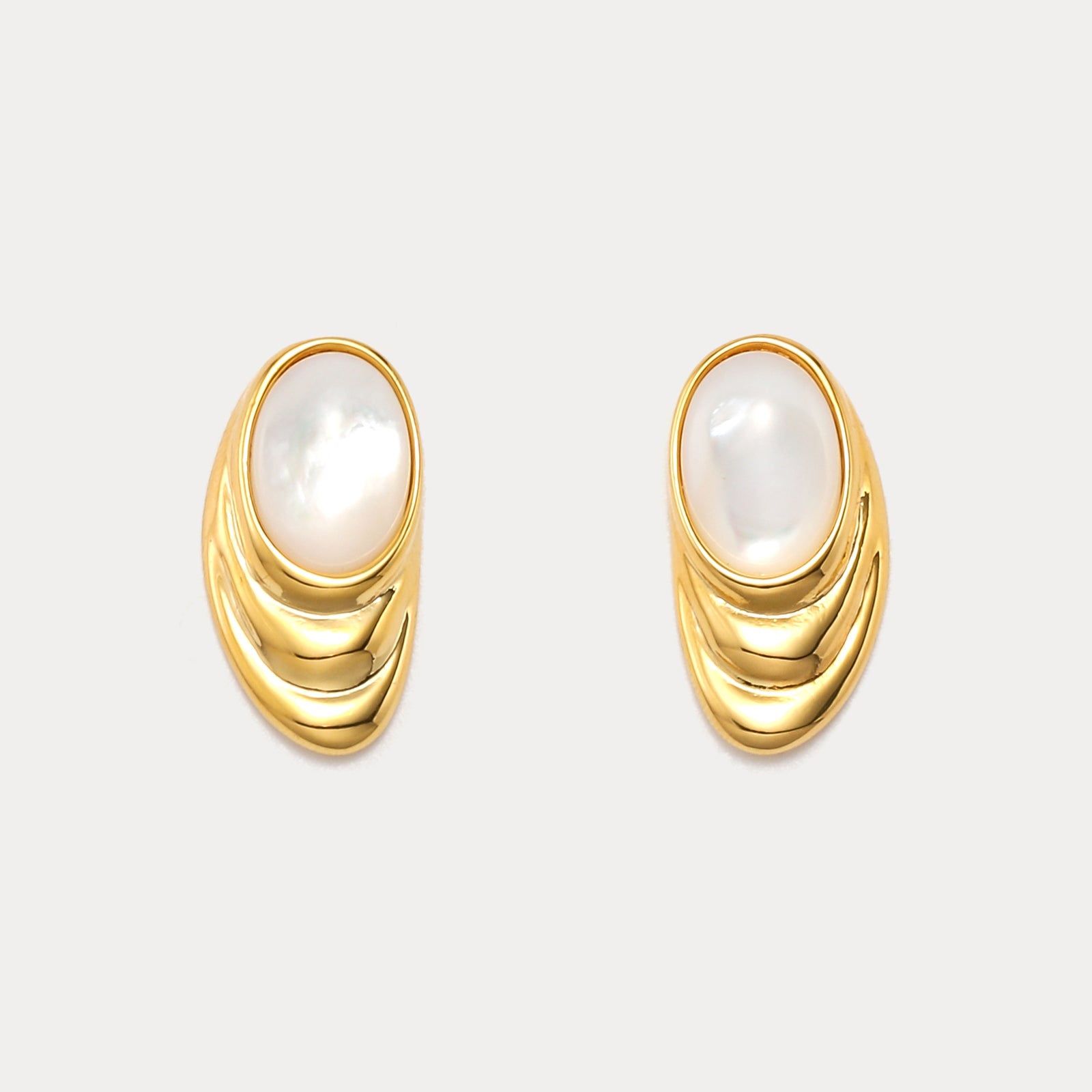 Selenichast Natural Oval Dome Cabochon Gold Pearl Earrings