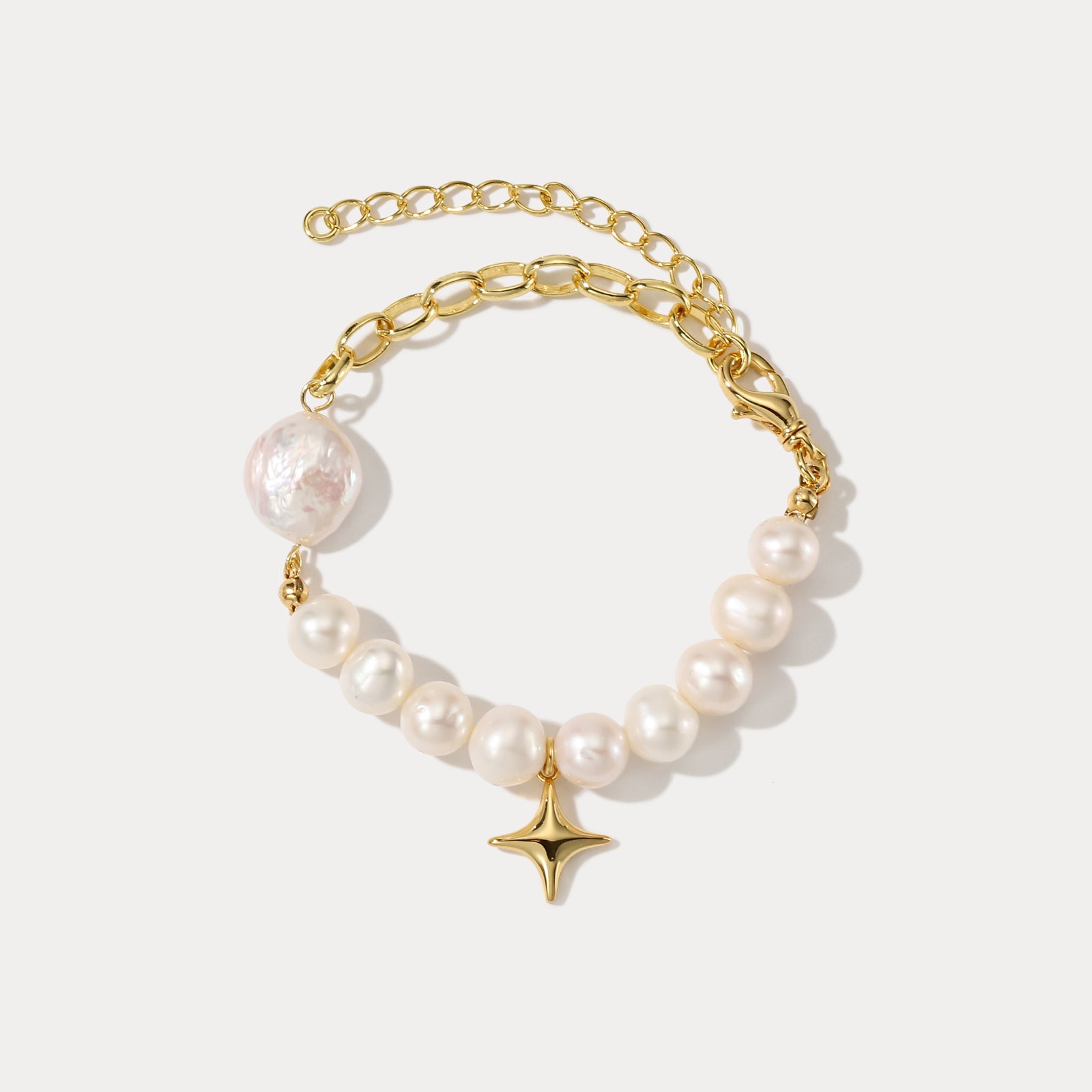 Selenichast Pearl Star Bracelet