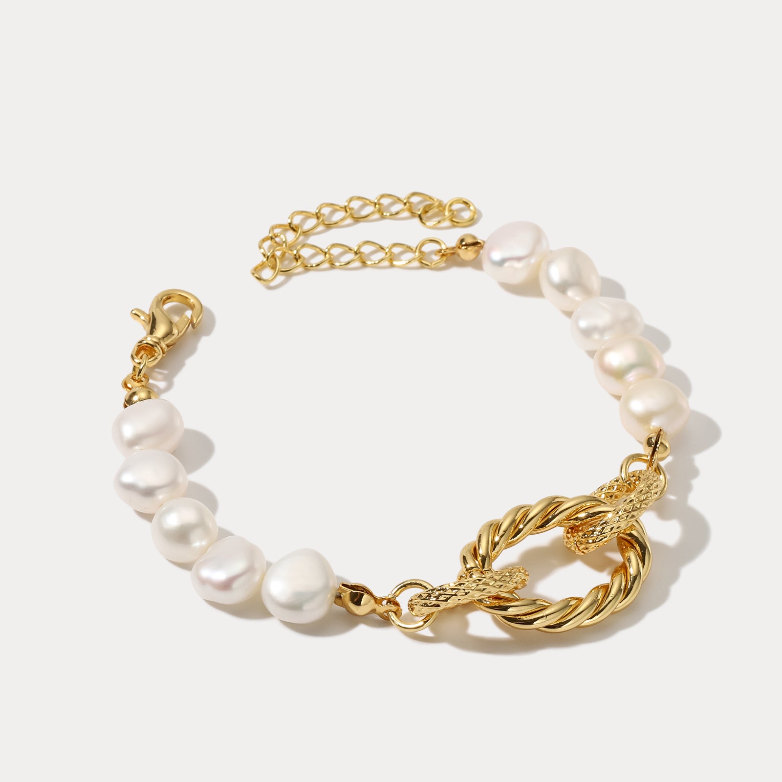 Pearl 18k Gold Hollow Bracelet