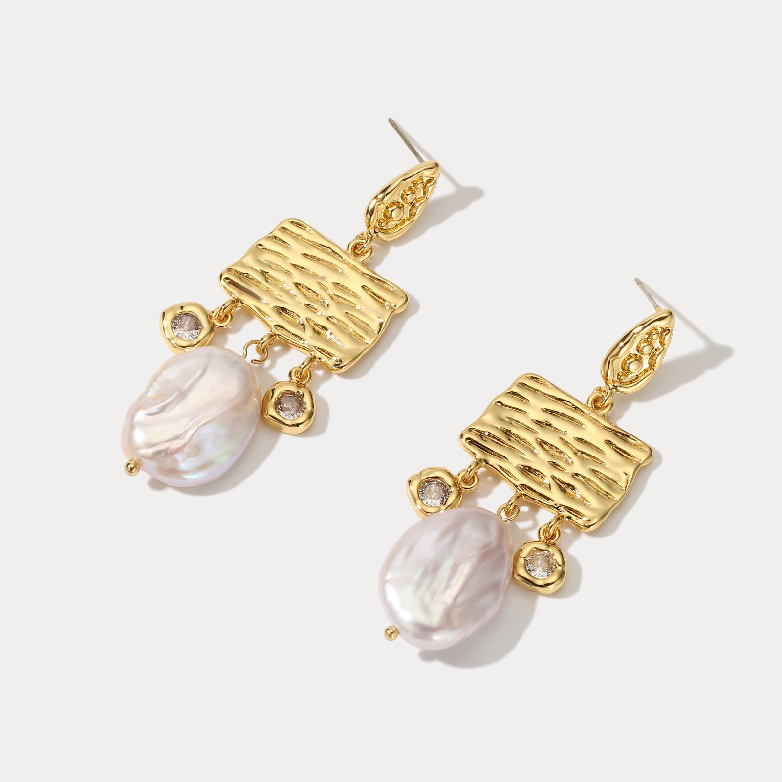 Pearl Diamond Dangling Earrings