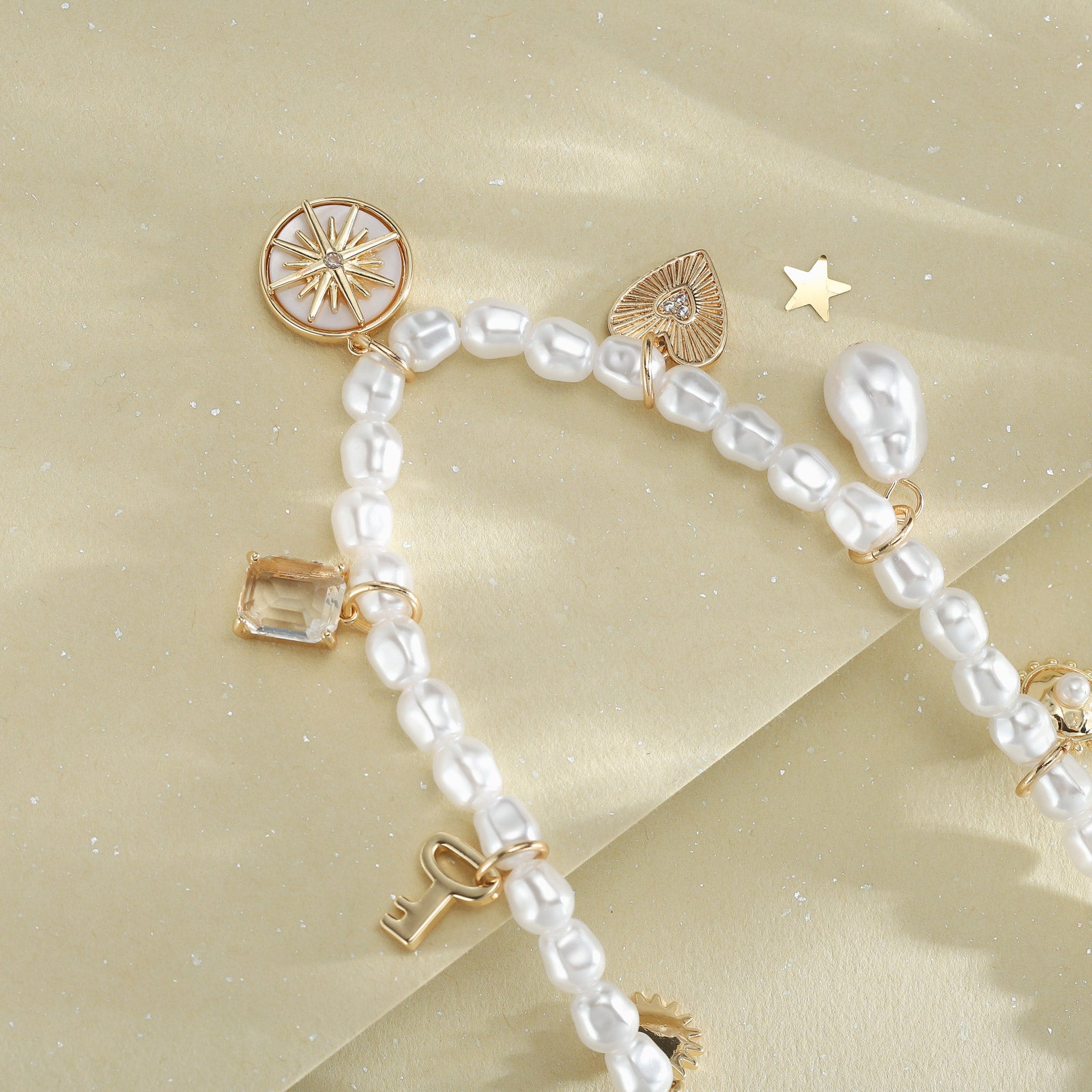 Pearlescent Love Star Gold Necklace