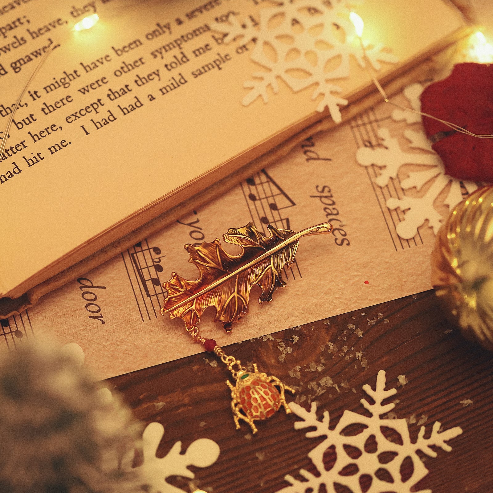 Ladybug Leaf Dangling Brooch