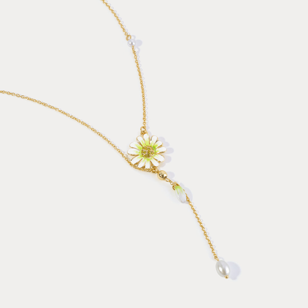 Selenichast Daisy Flower Necklace