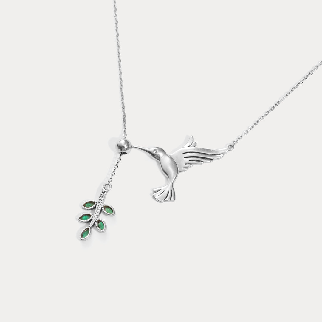 Collier de branche de colibris et d'olive