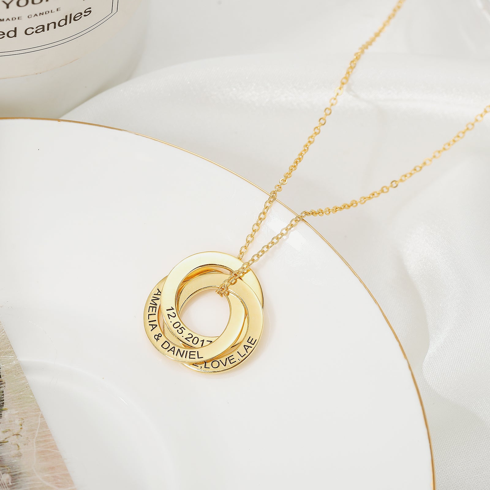 Interlink Circles Name Gold Necklace