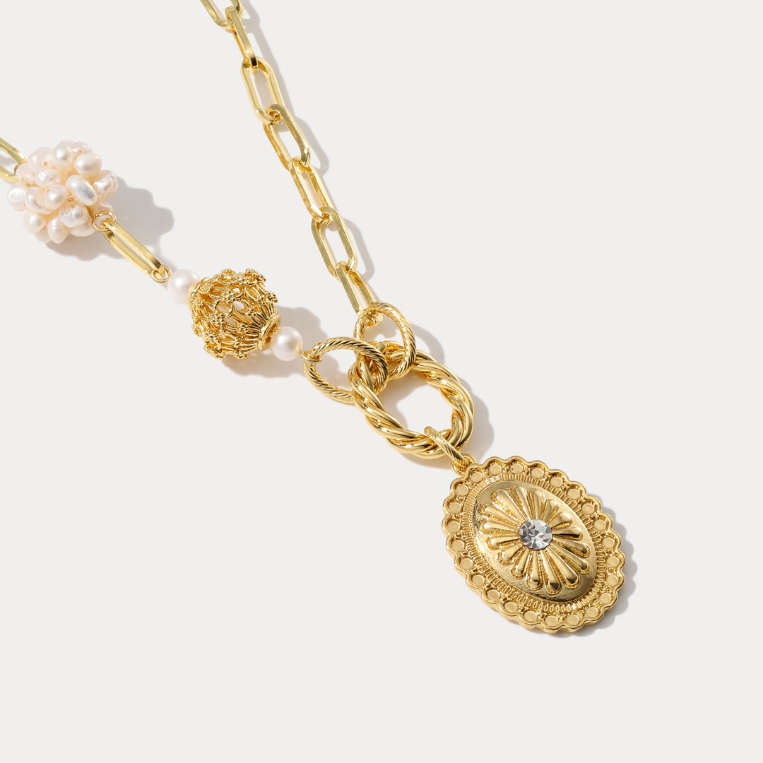 Daisy Pearl Pendant Necklace