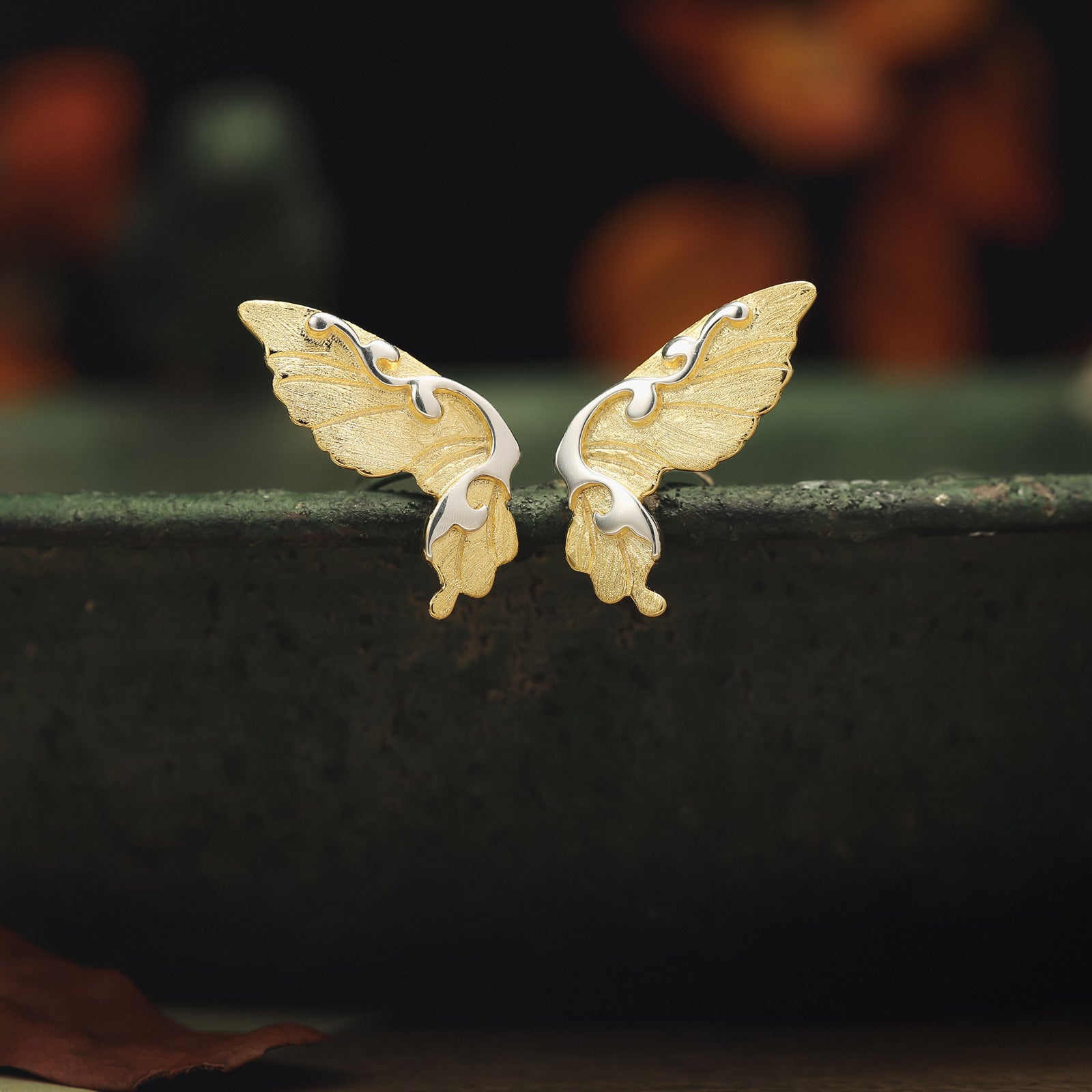 Selenichast Dancing Butterfly Silver Ring