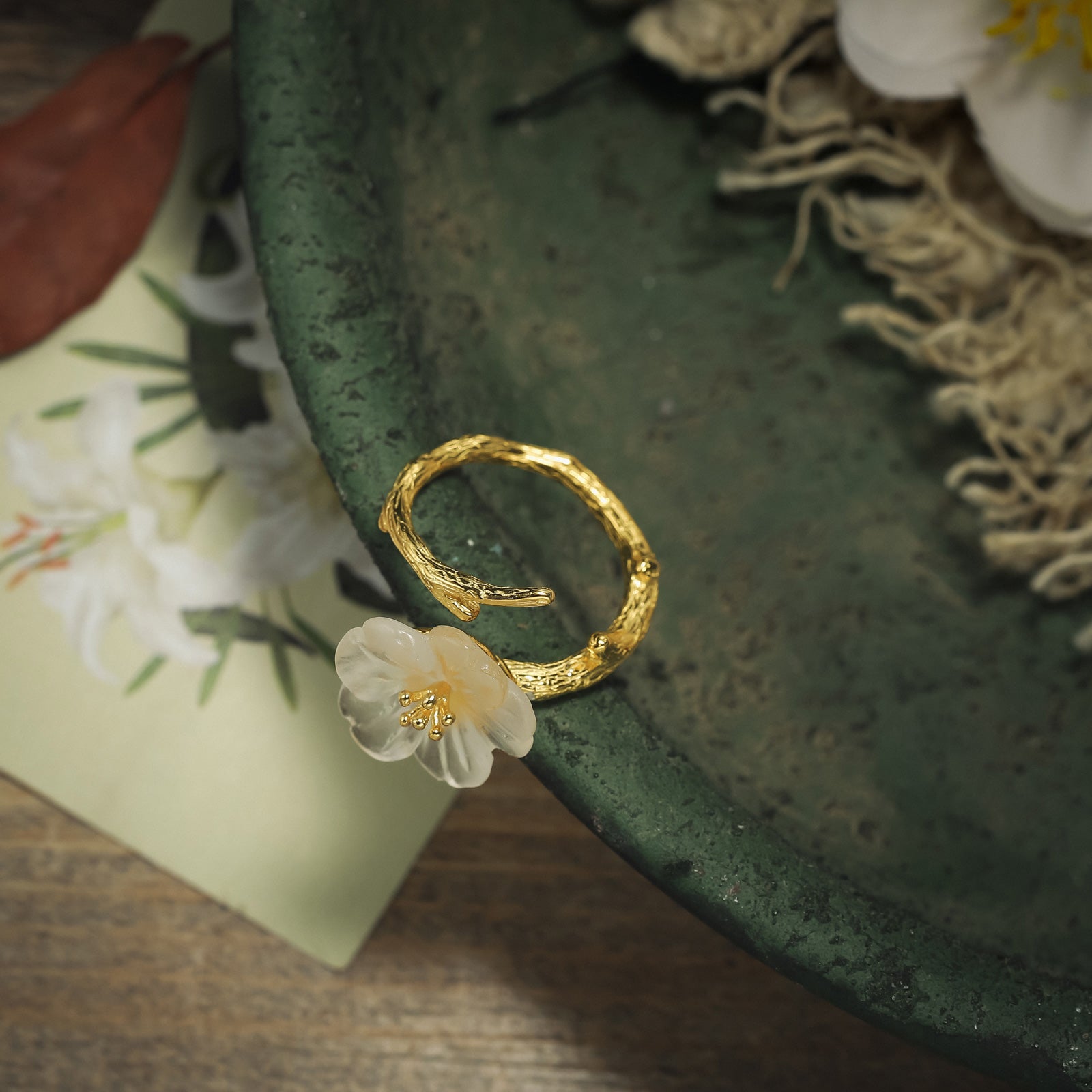 Flower In the Rain Gold on Silver Ring