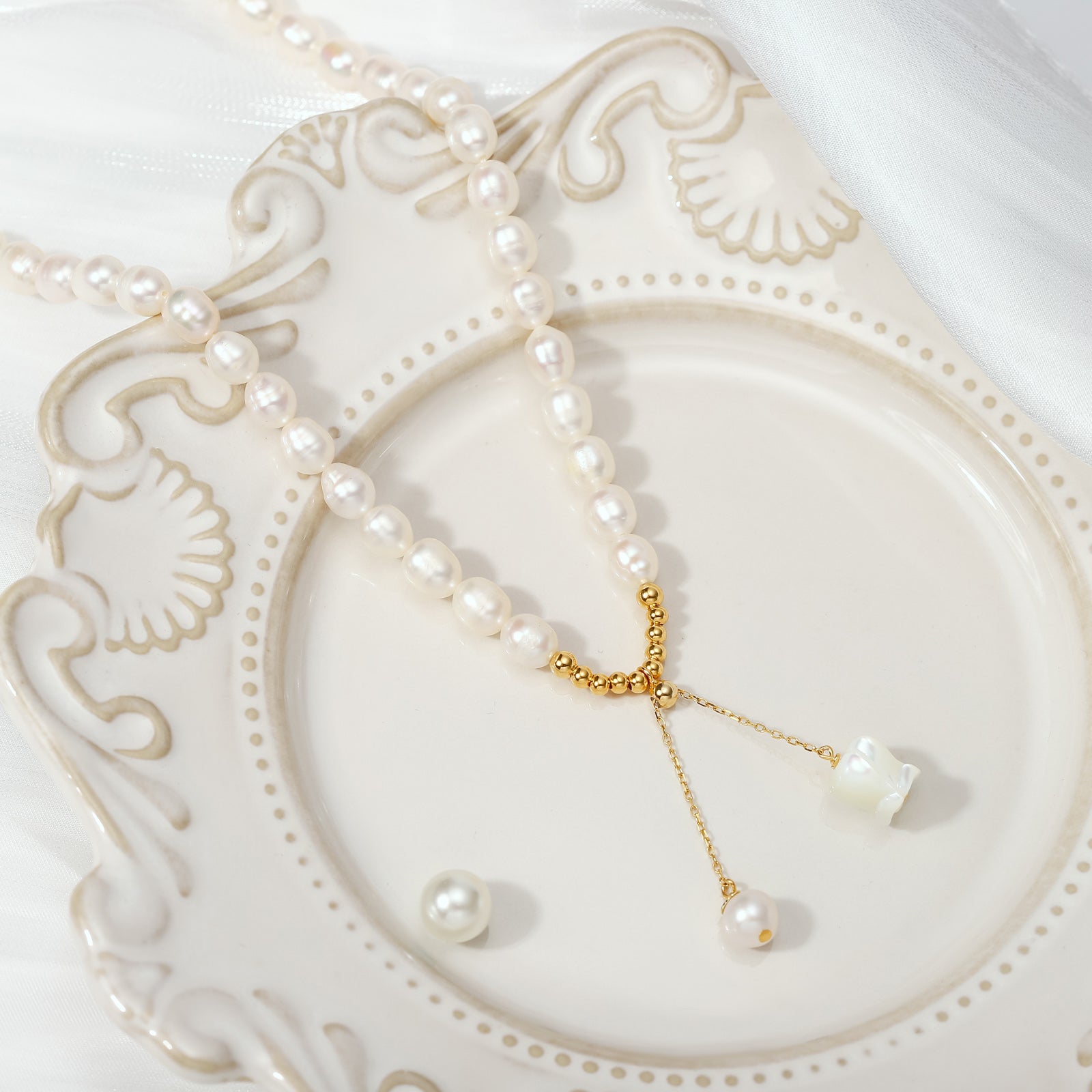 Lily Of The Valley Pearl Pendant Necklace