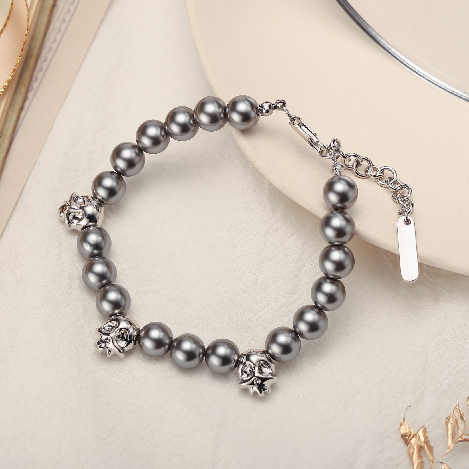 Skull Beads Dainty Bracelet