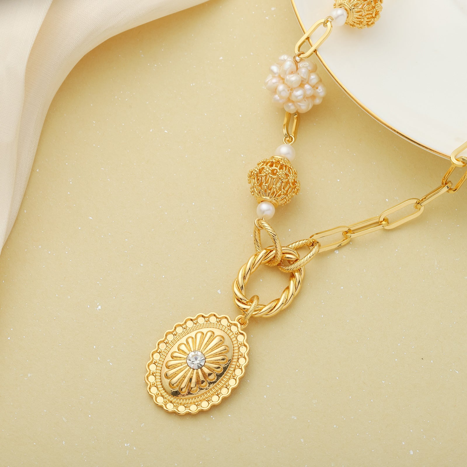 Gold Daisy Pearl Necklace
