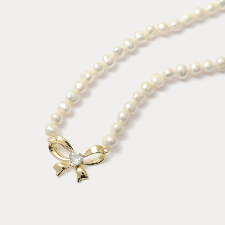 Selenichast Pearl Bow Necklace