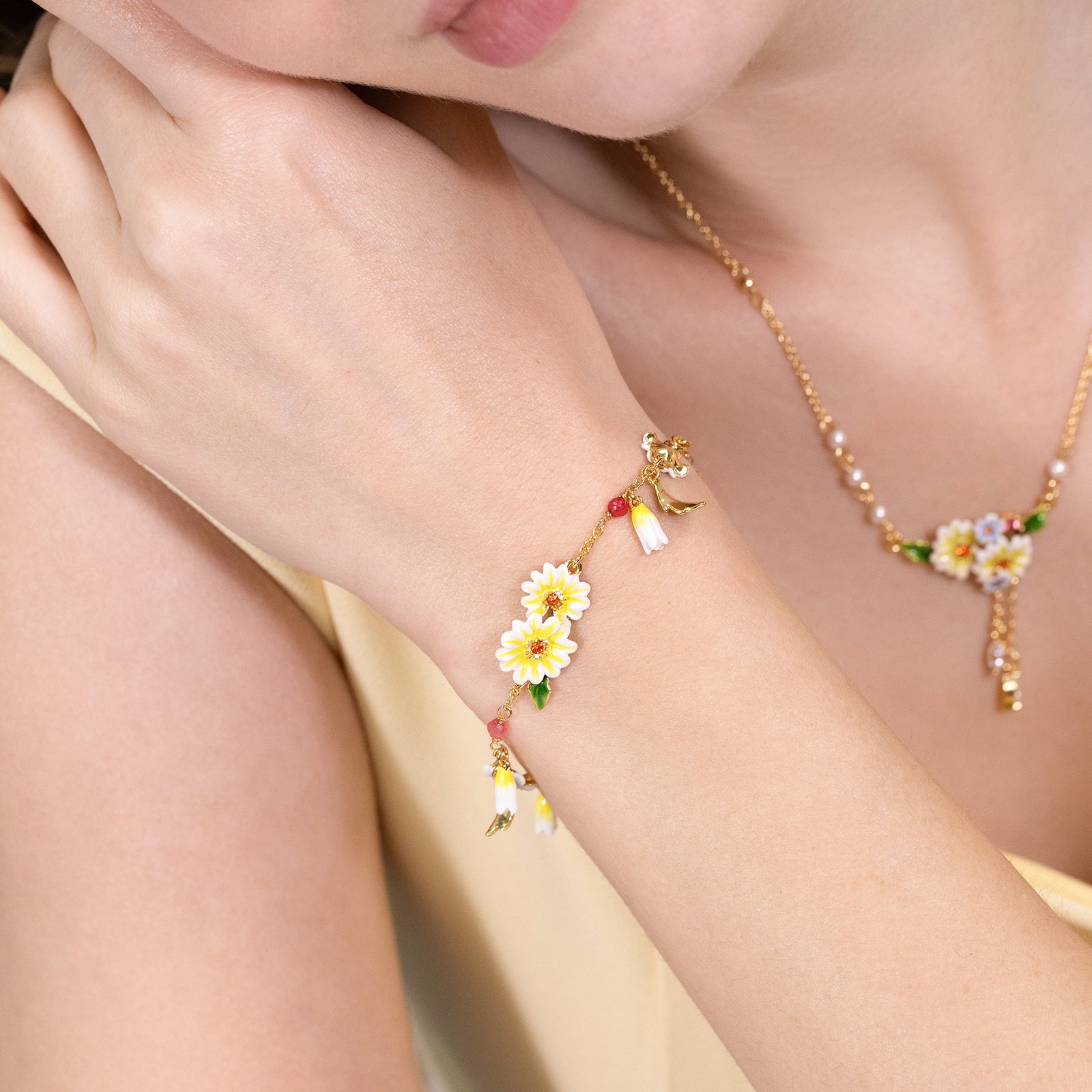 Daisy Charms Bracelet