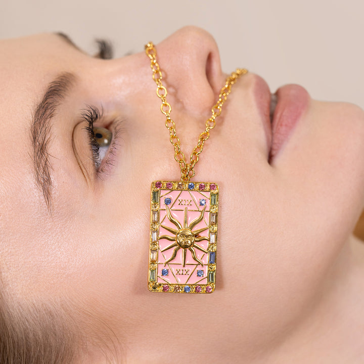 La collana dei tarocchi da sole