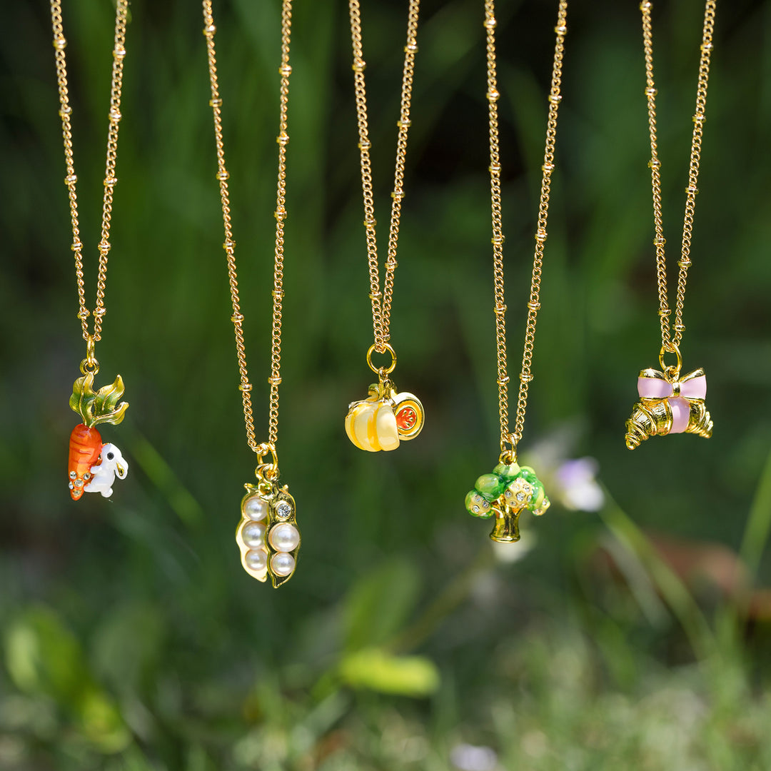 Pea Pod Necklace