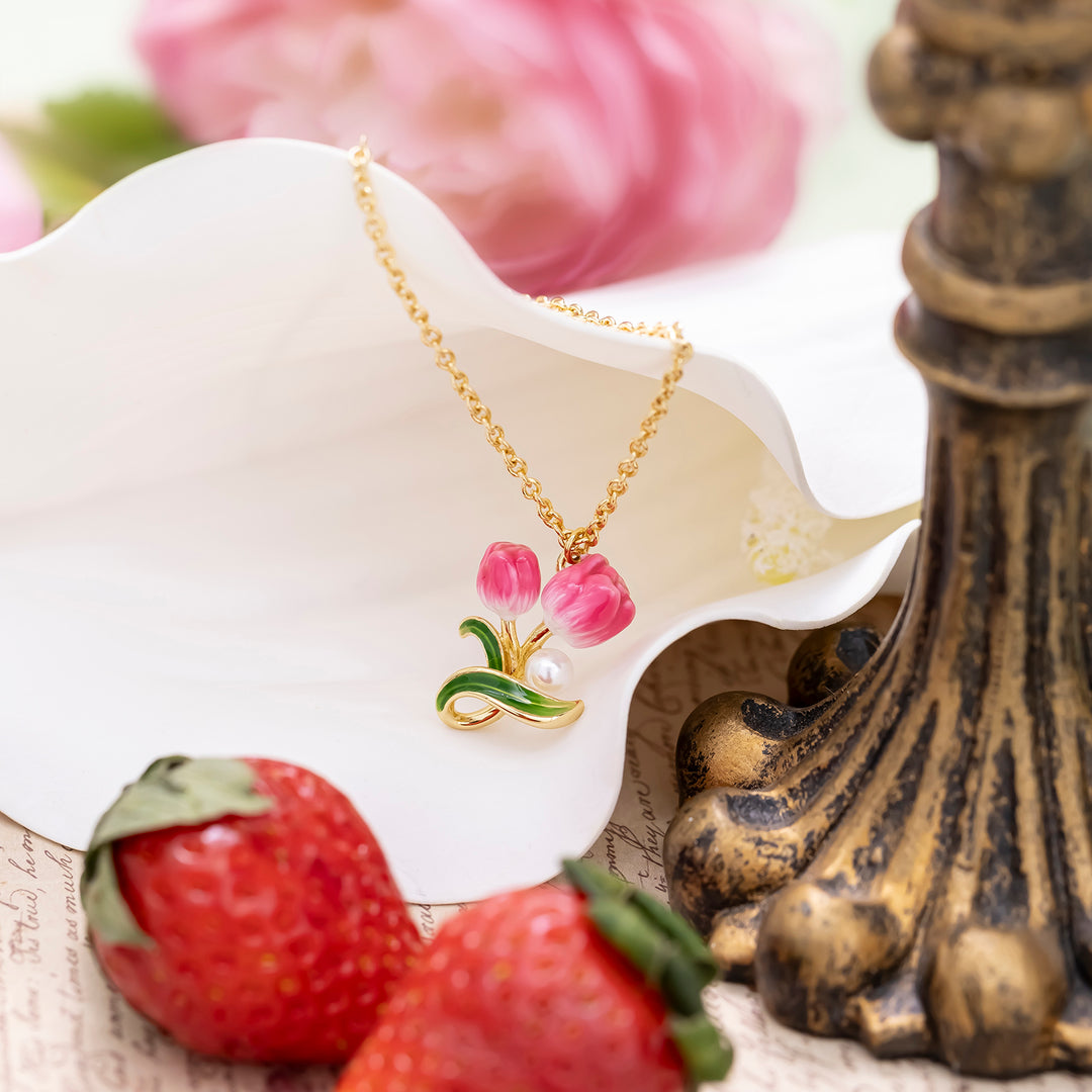 Tulip Necklace