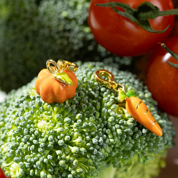 Carrot Charm