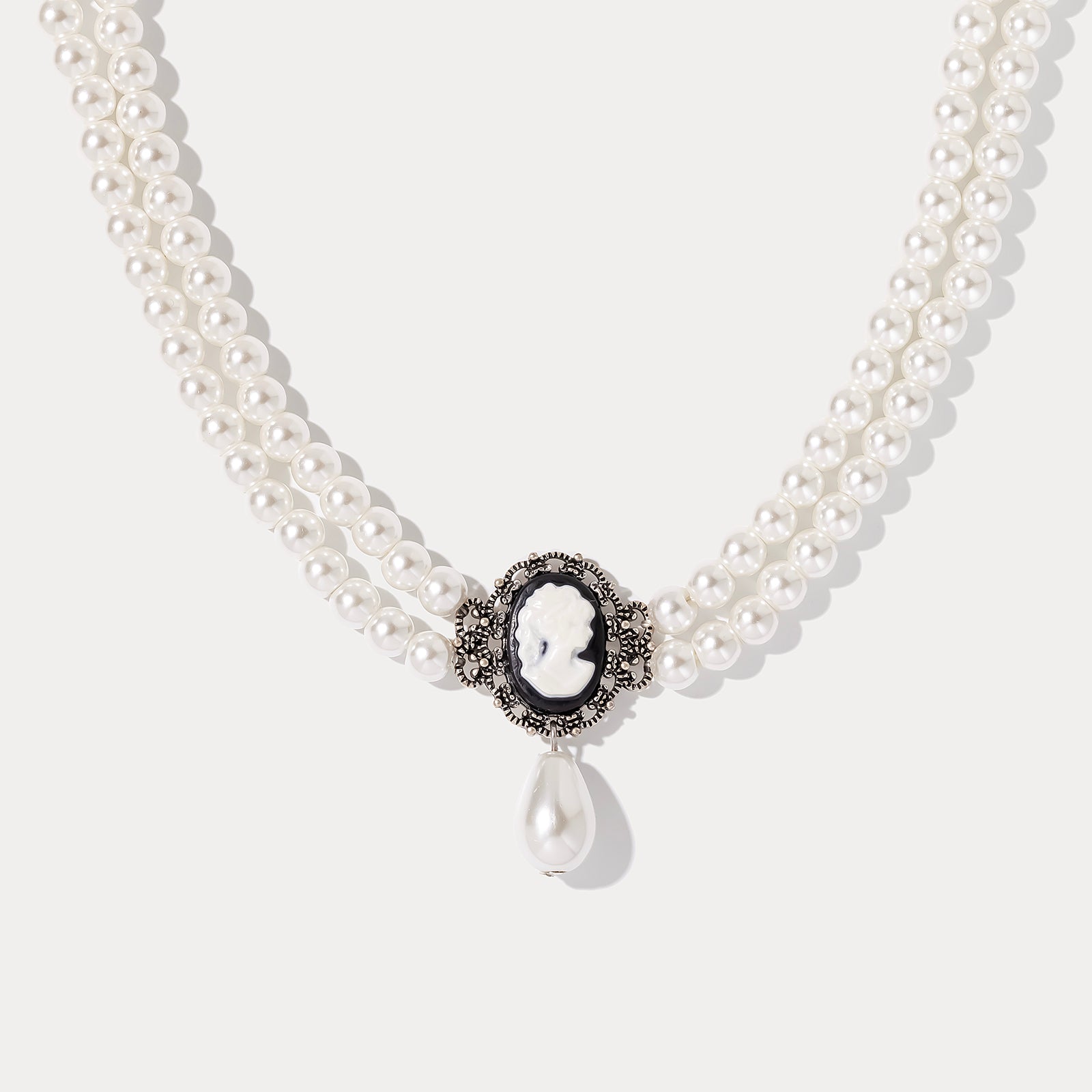 Selenichast Victoria Pearl Choker Pearl Jewelry