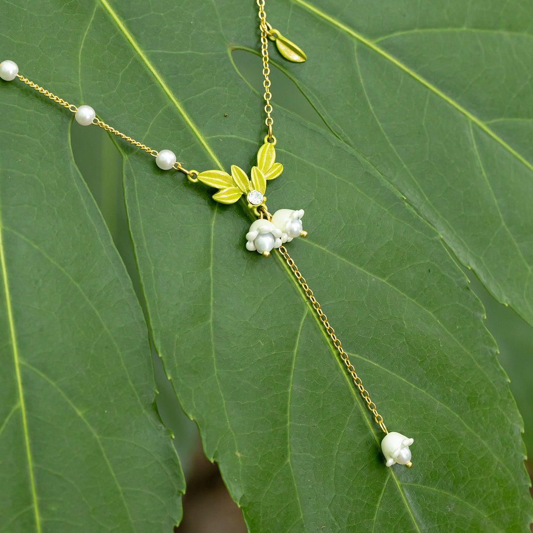 Lirio del valle-necklace