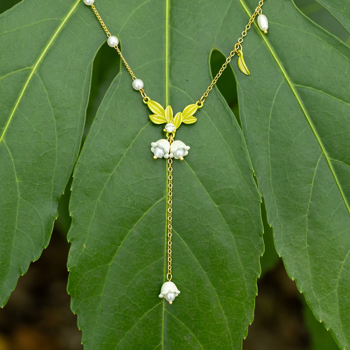 Lirio del valle-necklace