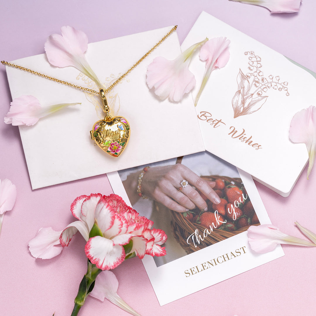 Selenichast Mom Heart Locket Necklace Mother's day Gifts for Her
