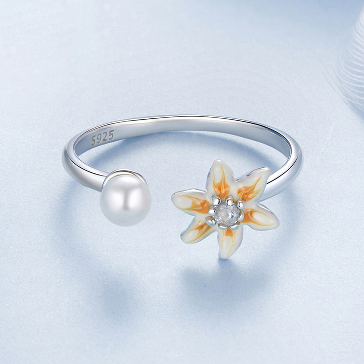 Flower and Pearl Ring