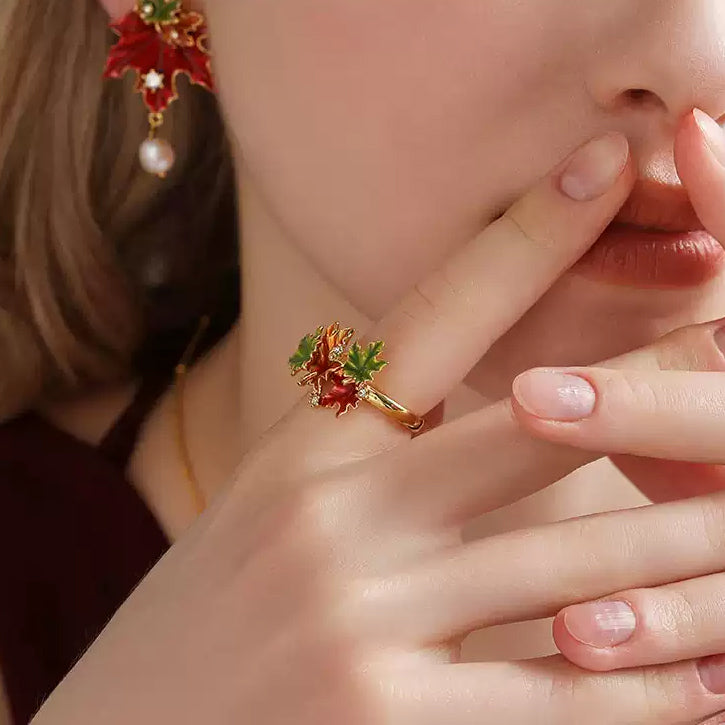 Maple Leaf Ring