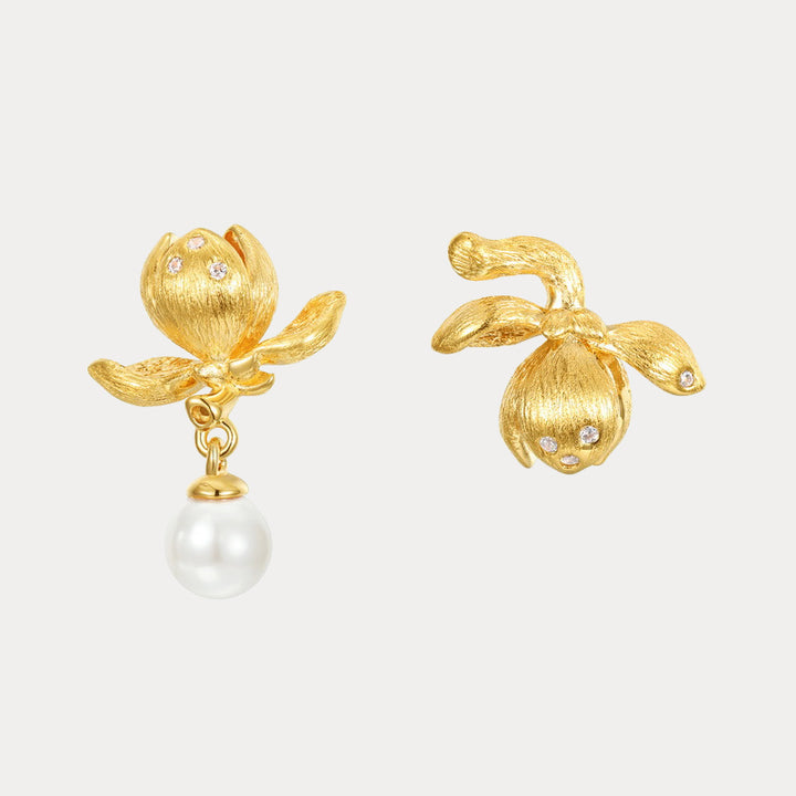 Vintage Flower Pearl Earrings