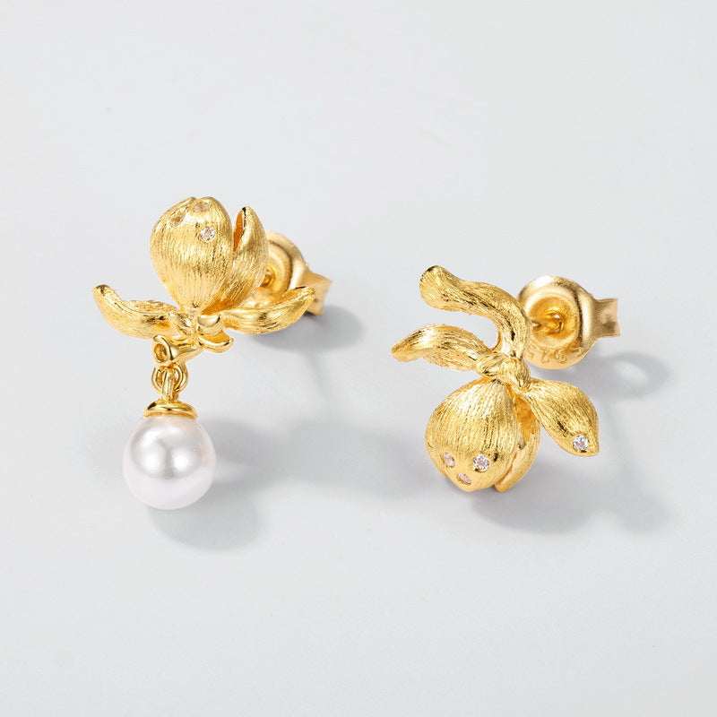 Vintage Flower Pearl Earrings