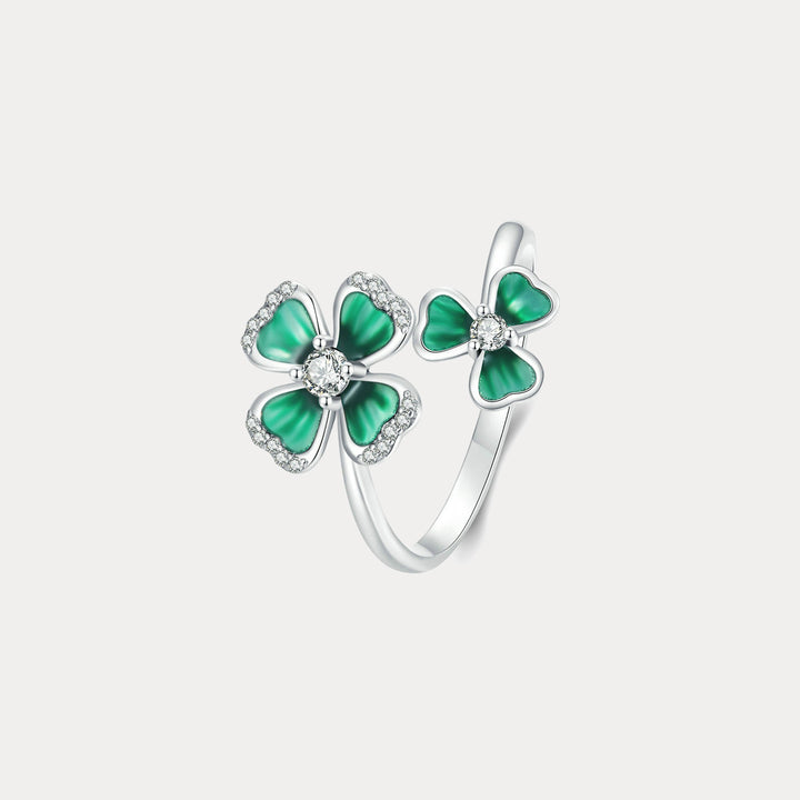 Clover Ring