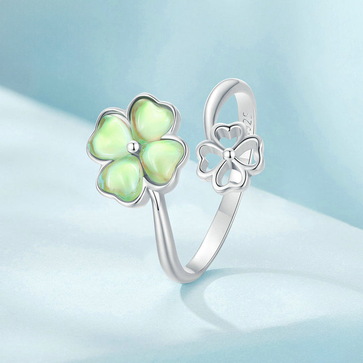 Four Leaf Clover Ring